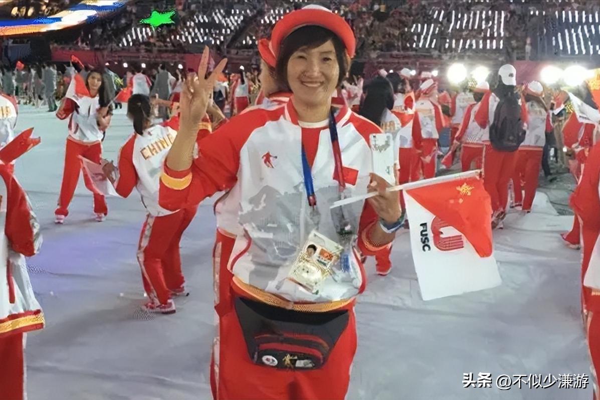 举重冠军是什么意思_举重冠军装清洁工_举重冠军生活