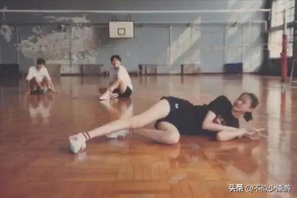 举重冠军装清洁工_举重冠军生活_举重冠军是什么意思