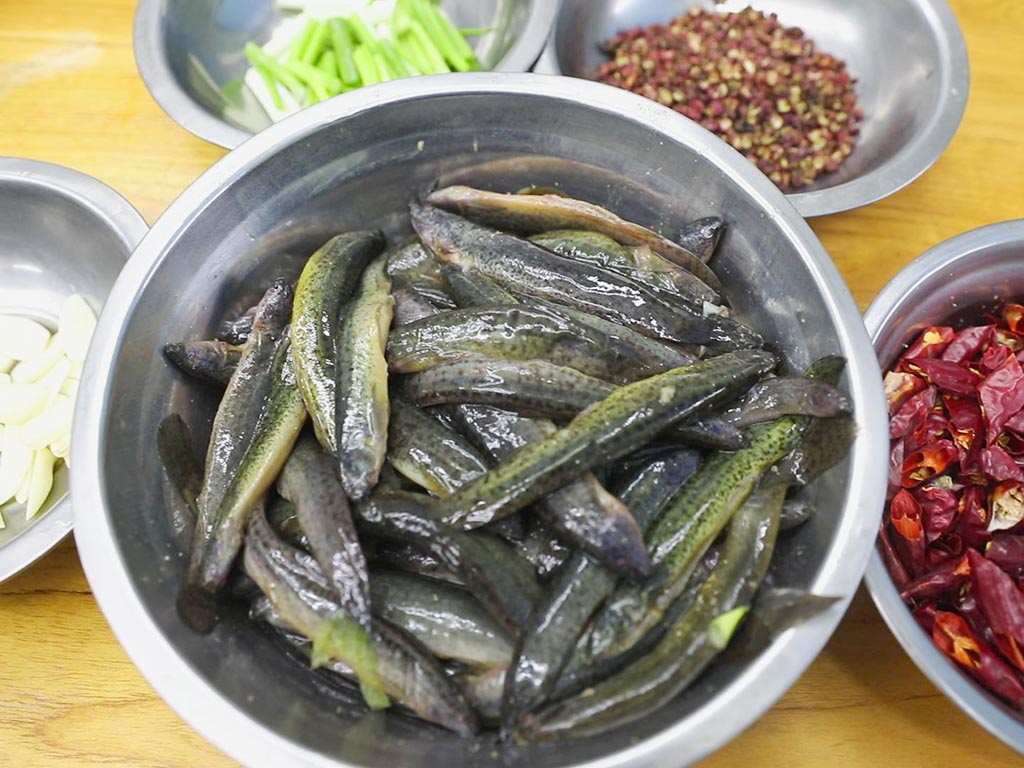 家庭日常小葱怎么做_小葱做什么好吃_小葱做菜大全
