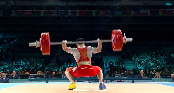 举重冠军石智勇现状_2021举重石智勇_举重69kg石智勇夺冠