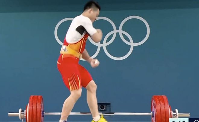 举重冠军石智勇现状_2021举重石智勇_举重69kg石智勇夺冠