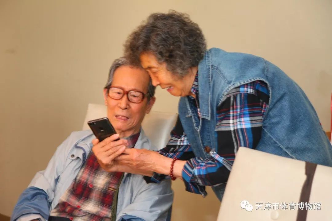 儿子获得篮球冠军朋友圈_儿子打篮球拿冠军寄语_儿子篮球比赛得了冠军的感言