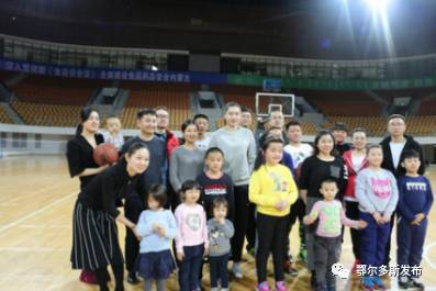 中国队女篮球冠军是谁_篮球队冠军女中国是谁_中国女子篮球联赛冠军